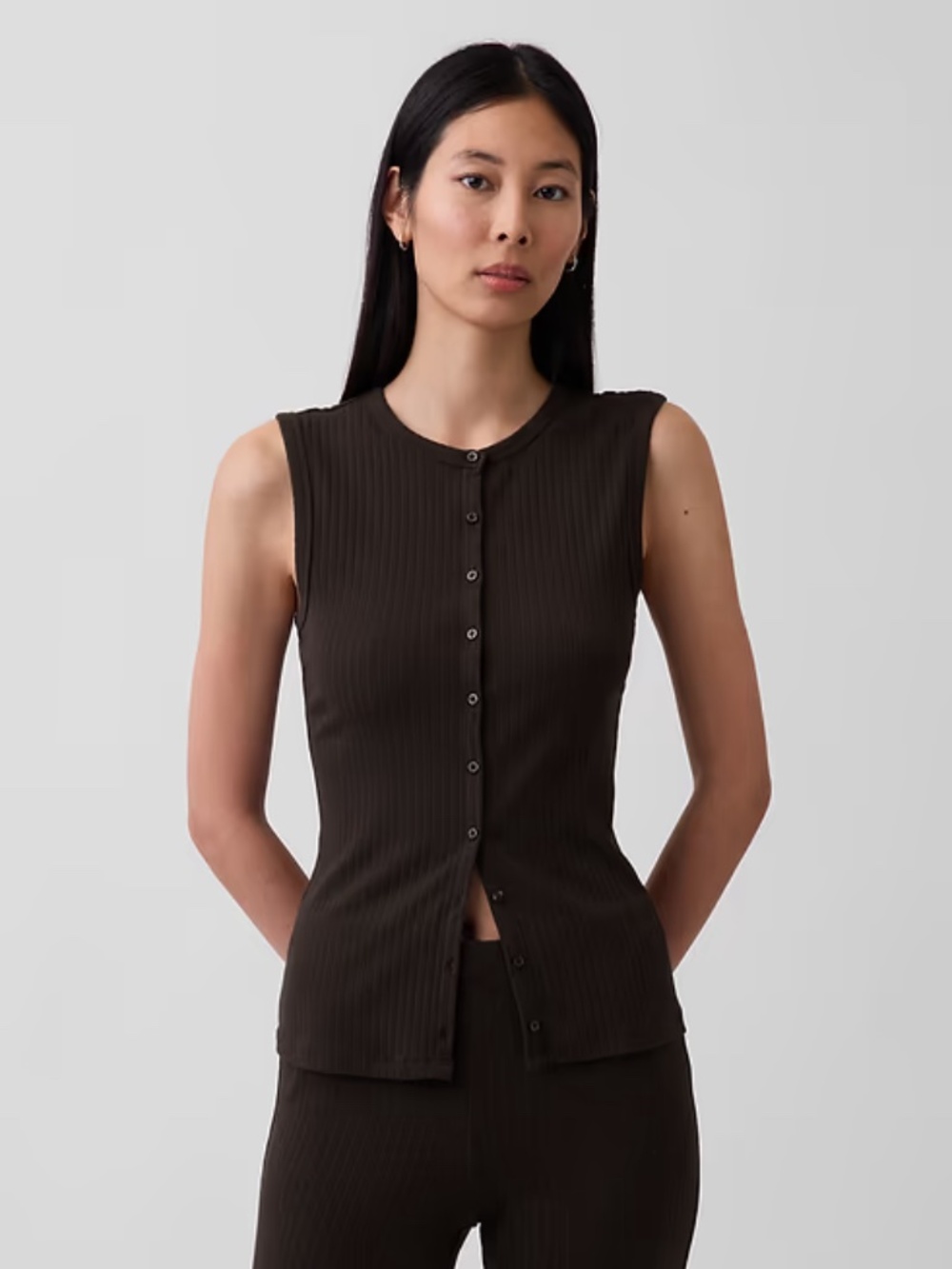 GAP Modern Wide Rib Button-Front Top Size Medium Petite NWOT Terra Brown